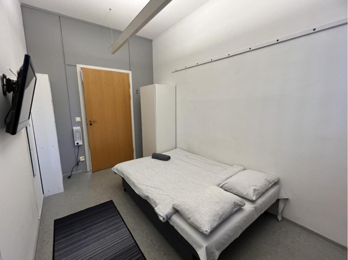 Smart Group 218 Hostel Helsinki Bagian luar foto